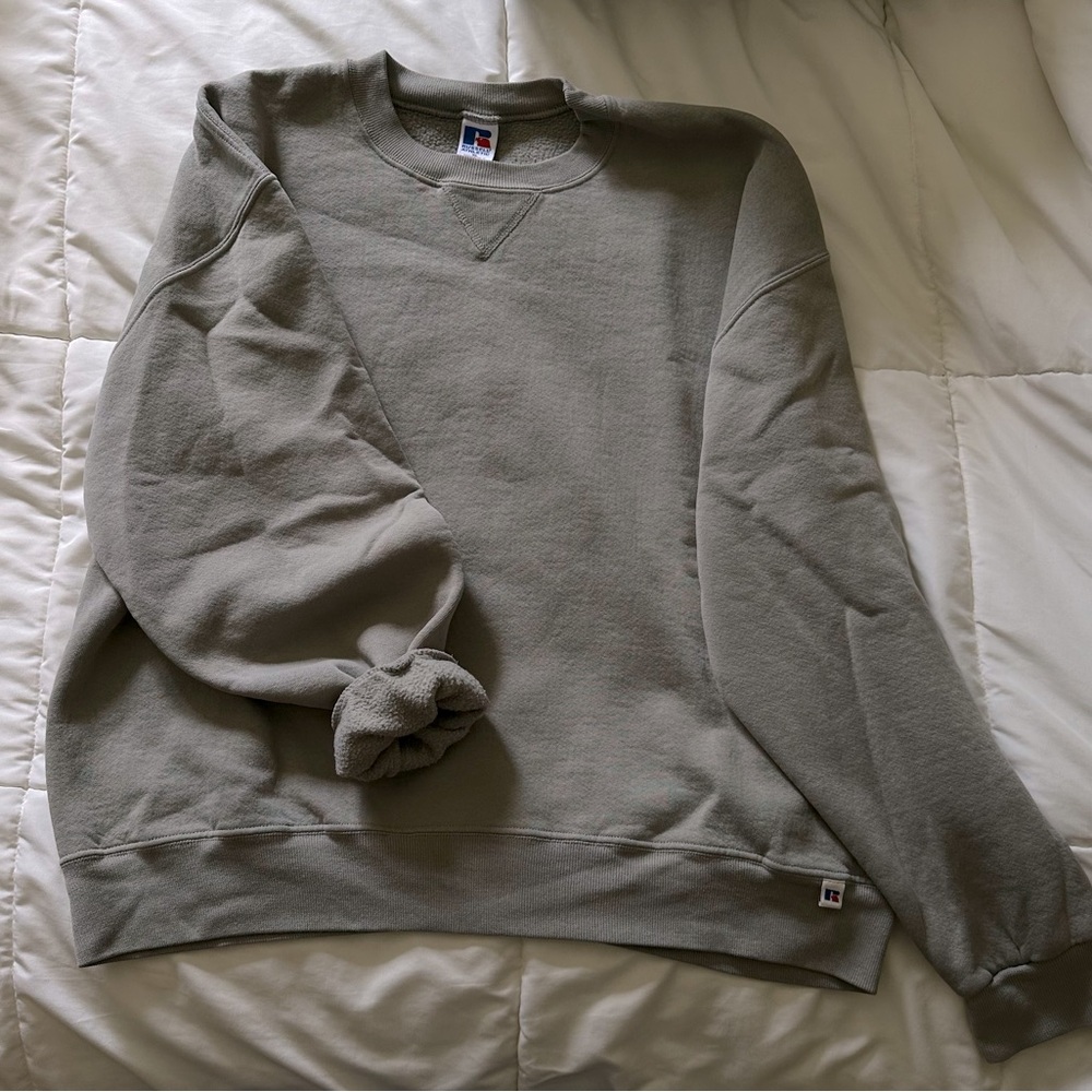 *Vintage* Russell athletic crew neck sweatshirt